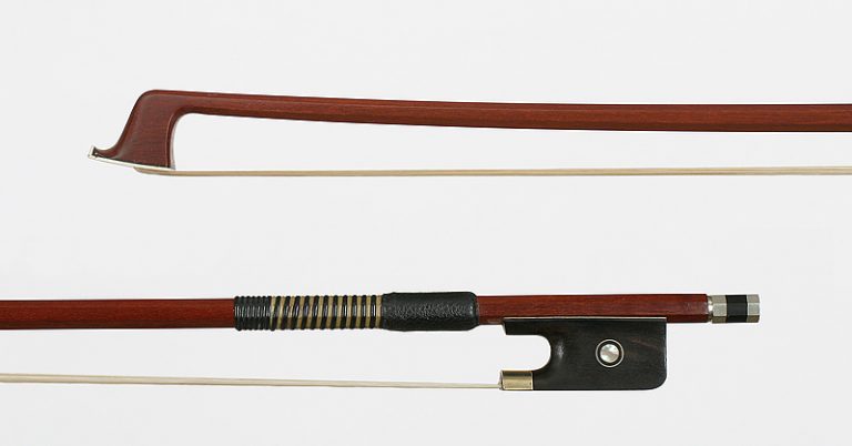KG1 Viola bow